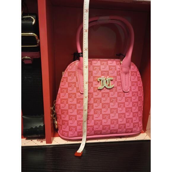 Juicy Couture Pink 3 Piece Bowler Set NWT NIB w/ Crossbody strap &‎ Coin Pouch - Picture 3 of 5